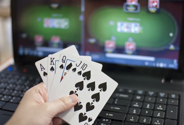Platform spo77 yang menampilkan slot, live casino, dan pasar sportsbook